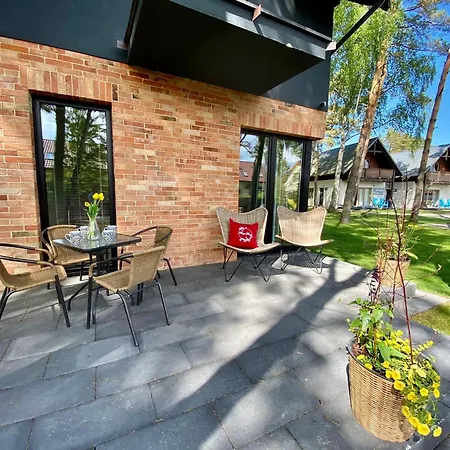 Domki I Apartamenty Poezja Ciszy Debki * Dębki