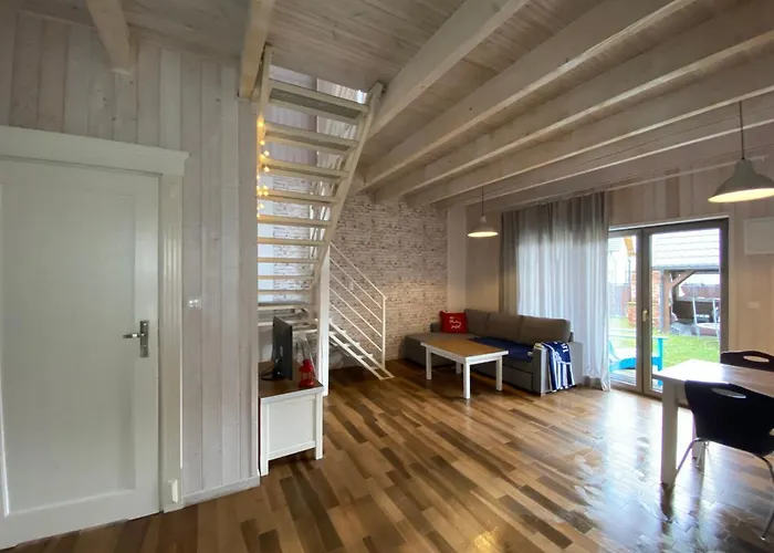 Domki I Apartamenty Poezja Ciszy Debki Dębki